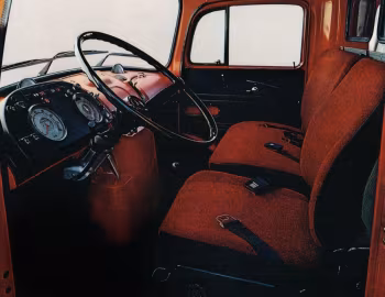 Interior Mercedes-Benz L 1316 Tank Truck [US-spec]
