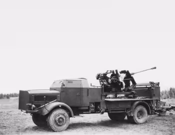 Mercedes-Benz L 4500 A Selbstfahrlafette mit 3,7cm Flak 36 / Kfz.410 (Br. L 303) '1941–44