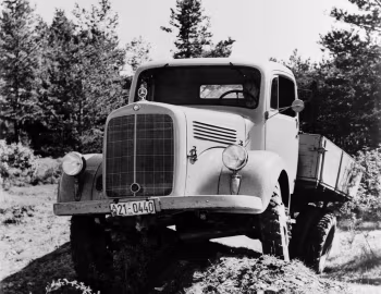 Mercedes-Benz LA 3500 Pritschenwagen (Br. L 311) '1950–54