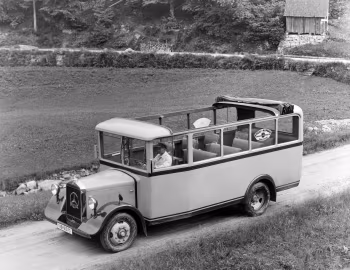 Mercedes-Benz Lo 2000 Ausflugs-Omnibus (L 60) '1932–34