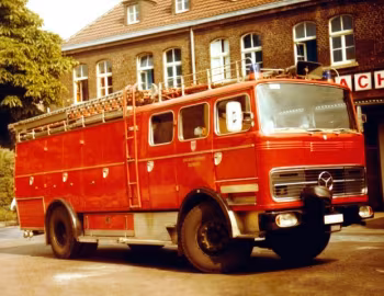 Mercedes-Benz LP 1924 Tanklöschfahrzeug Bachert S-TLF 2500/400 (Br.336) '1972