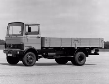 Mercedes-Benz LP 1113 Pritschenwagen (Br.318) '1978–84