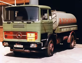 Mercedes-Benz LP 1624 Tankwagen (Br.335) '1973