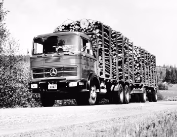 Mercedes-Benz LP 2232 6×4 Timbertruck [Finland] (Br.363) '1971–????