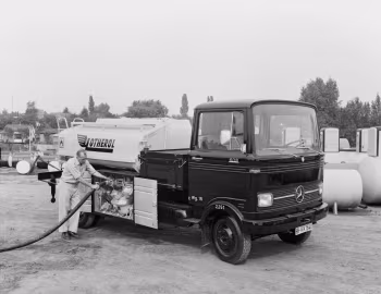 Mercedes-Benz LP 608 Heizölauslieferungsfahrzeug (Br.314) '1965–????