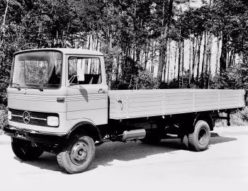 Mercedes-Benz LP 811 Pritschenwagen (Br.318) '1969–73