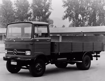 Mercedes-Benz LP 913 Pritschenwagen (Br.318) '1969–77