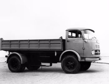 Mercedes-Benz LPK 327 Trilaterale [RHD] (Br.327) '1958–63
