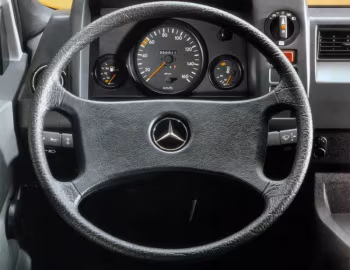 Panel frontal Mercedes-Benz MB 100 D (Br.631) '1991–02.1996