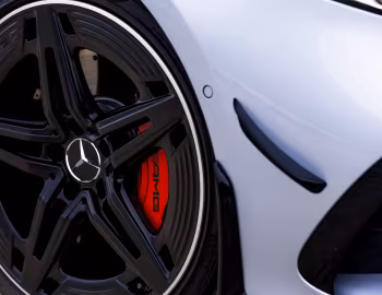 Mercedes-AMG A 35 4MATIC Sedan "Edition R" [Australia] (V177) '2025–pr.