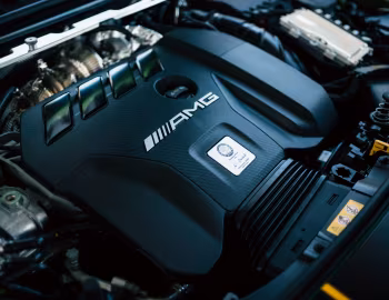 Bajo el capó Mercedes-AMG A 45 S 4MATIC+ "Final Edition" [Japan] (W177) '2024