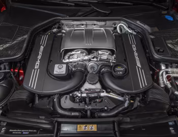 Bajo el capó 2019–21 Mercedes-AMG C 63 S [North America] (W205) '2018–21