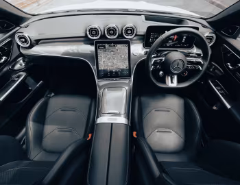 Інтер'єр Mercedes-AMG C 63 S E Performance [Japan] (W206) '2023–н.ч.