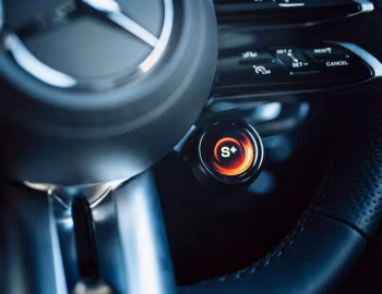 Інтер'єр Mercedes-AMG C 63 S E Performance [Japan] (W206) '2023–н.ч.