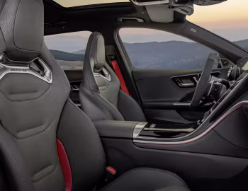 Інтер'єр Mercedes-AMG C 63 S E Performance Estate [Worldwide] (S206) '2022–н.ч.