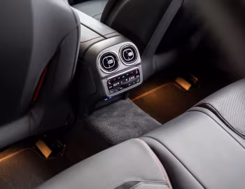 Інтер'єр Mercedes-AMG C 63 S E Performance "F1 Edition" [Malaysia] (W206) '2024–н.ч.