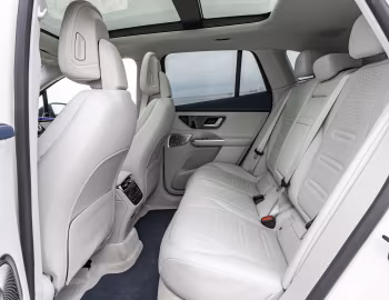 Інтер'єр 2024–н.ч. Mercedes-AMG EQE SUV [North America] (X294) '2023–н.ч.