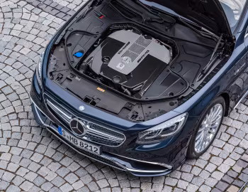Sob o capô Mercedes-AMG S 65 Cabriolet [Worldwide] (A217) '2016–17