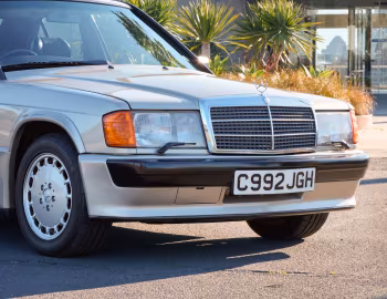 Mercedes-Benz 190 E 2.3-16 [UK-spec] (W201) '09.1984–10.1988