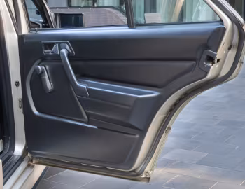 Intérieur Mercedes-Benz 190 E 2.3-16 [UK-spec] (W201) '09.1984–10.1988