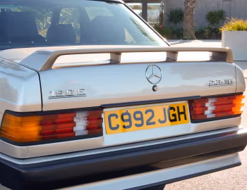 Mercedes-Benz 190 E 2.3-16 [UK-spec] (W201) '09.1984–10.1988
