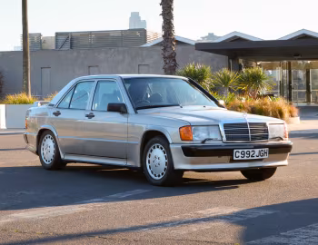 Mercedes-Benz 190 E 2.3-16 [UK-spec] (W201) '09.1984–10.1988