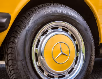 Mercedes-Benz 230 (W123 V23) '02.1976–80
