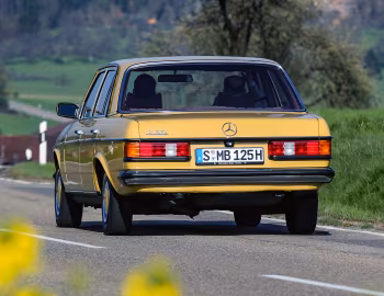 Mercedes-Benz 230 (W123 V23) '02.1976–80