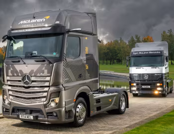 Mercedes-Benz Actros 1853 LS Giga Space Cab, Mercedes-Benz Actros 2557 Team McLaren Mercedes Tractor