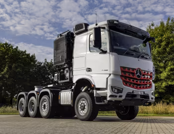Mercedes-Benz Arocs 4763 SLT [UK-spec] '2025–pr.
