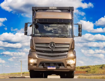 Mercedes-Benz Axor 2545 tractor [Brazil] '2025–????