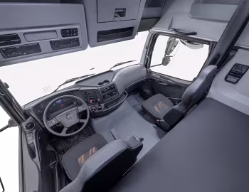 Interior Mercedes-Benz Axor 2545 tractor [Brazil] '2025–????