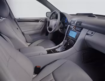 Interior Mercedes-Benz C 350 (W203) '2004–07