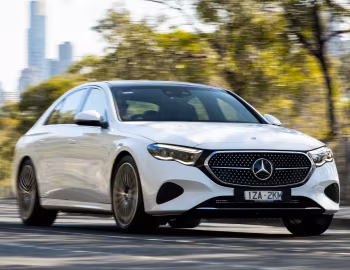 Mercedes-Benz E 200 Avantgarde Line [Australia] (W214) '2025–pr.