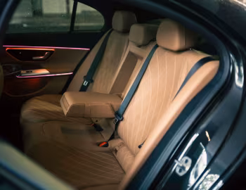 Interior Mercedes-Benz E 220 d AMG Line "Sport Night Edition" [Japan] (W214) '2026