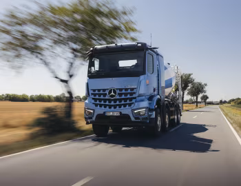 Mercedes-Benz eArocs 400 8×4 Liebherr HTM 905 Betonmischer '2026