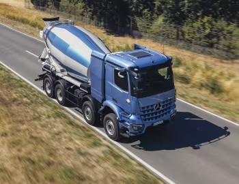 Mercedes-Benz eArocs 400 8×4 Liebherr HTM 905 Betonmischer '2026