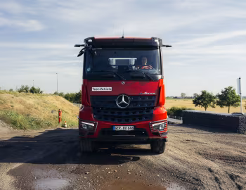 Mercedes-Benz eArocs 400 8×4 mit Wechselbrückenaufbau '2026