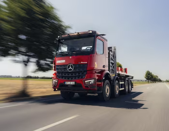 Mercedes-Benz eArocs 400 8×4 mit Wechselbrückenaufbau '2026