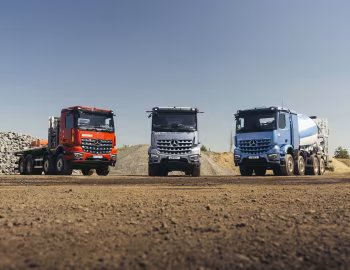 Mercedes-Benz eArocs 400 8×4 mit Wechselbrückenaufbau, Mercedes-Benz eArocs 400 8×4 Meiller Dreiseitenkipper, Mercedes-Benz eArocs 400 8×4 Liebherr HTM 905 Betonmischer