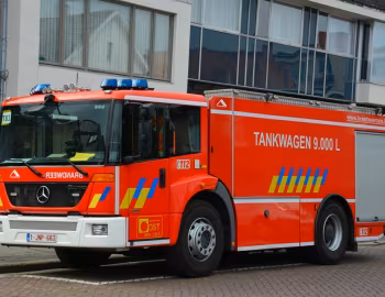 Mercedes-Benz Econic 1933 LL CCGC par Vanassche FFE (Br.957) '2009–14