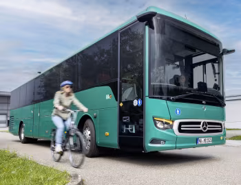 Mercedes-Benz eIntouro M '2025–pr.