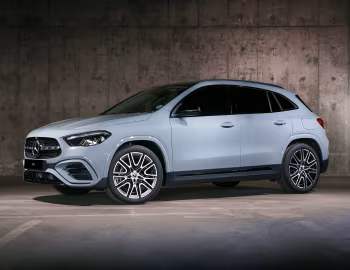 Mercedes-Benz GLA 200 AMG Line "Night Edition" [South Africa] (H247) '2026