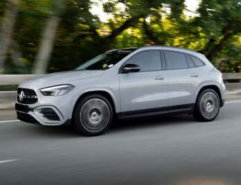 Mercedes-Benz GLA 200 AMG Line "Night Edition" [South Africa] (H247) '2026