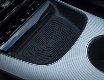Interior Mercedes-Benz GLB 250+ with EQ Technology AMG Line [UK-spec] (X244) '2026