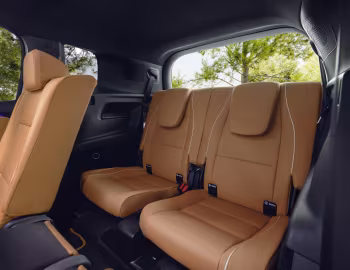Interior Mercedes-Benz GLB 350 4MATIC with EQ Technology AMG Line [Worldwide] (X244) '2026