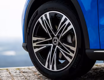 Mercedes-Benz GLC 400 4MATIC with EQ Technology Avantgarde Line [Worldwide] (X540) '2026