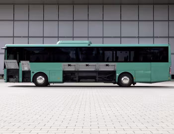Mercedes-Benz eIntouro '2025–pr.