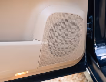 Interior Mercedes-Benz R 63 AMG [UK-spec] (W251) '2006–07