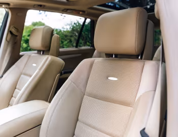 Interior Mercedes-Benz R 63 AMG [UK-spec] (W251) '2006–07